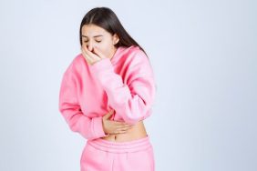 mide bulantısı freepik