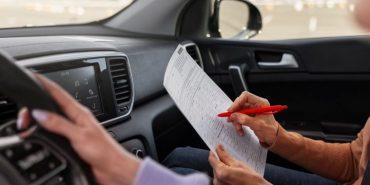 sürücü belgesi araba freepik